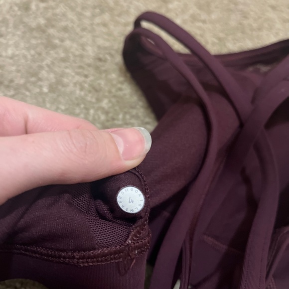 Lululemon Energy Athletic Sports Bra Flocked Dark Adobe Maroon Size 4 Strappy - Picture 5 of 5